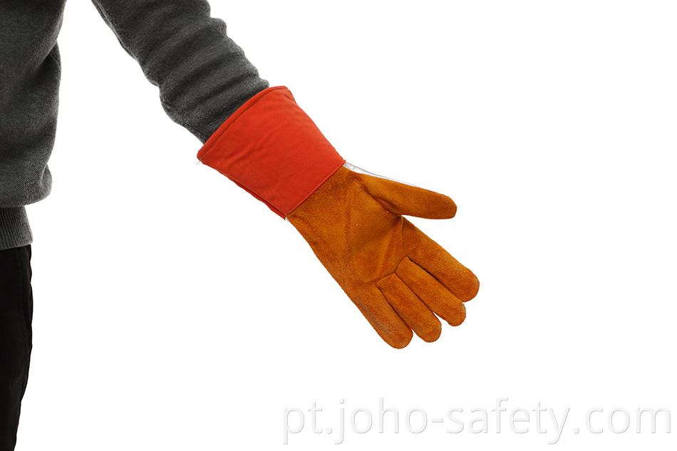 Forest Fire Gloves2